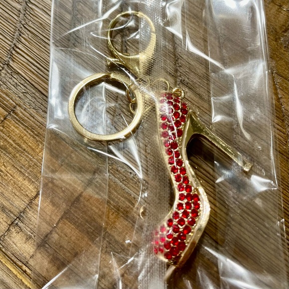 Red Rhinestone “high heel” Keychain / Bag Charm - Picture 3 of 4